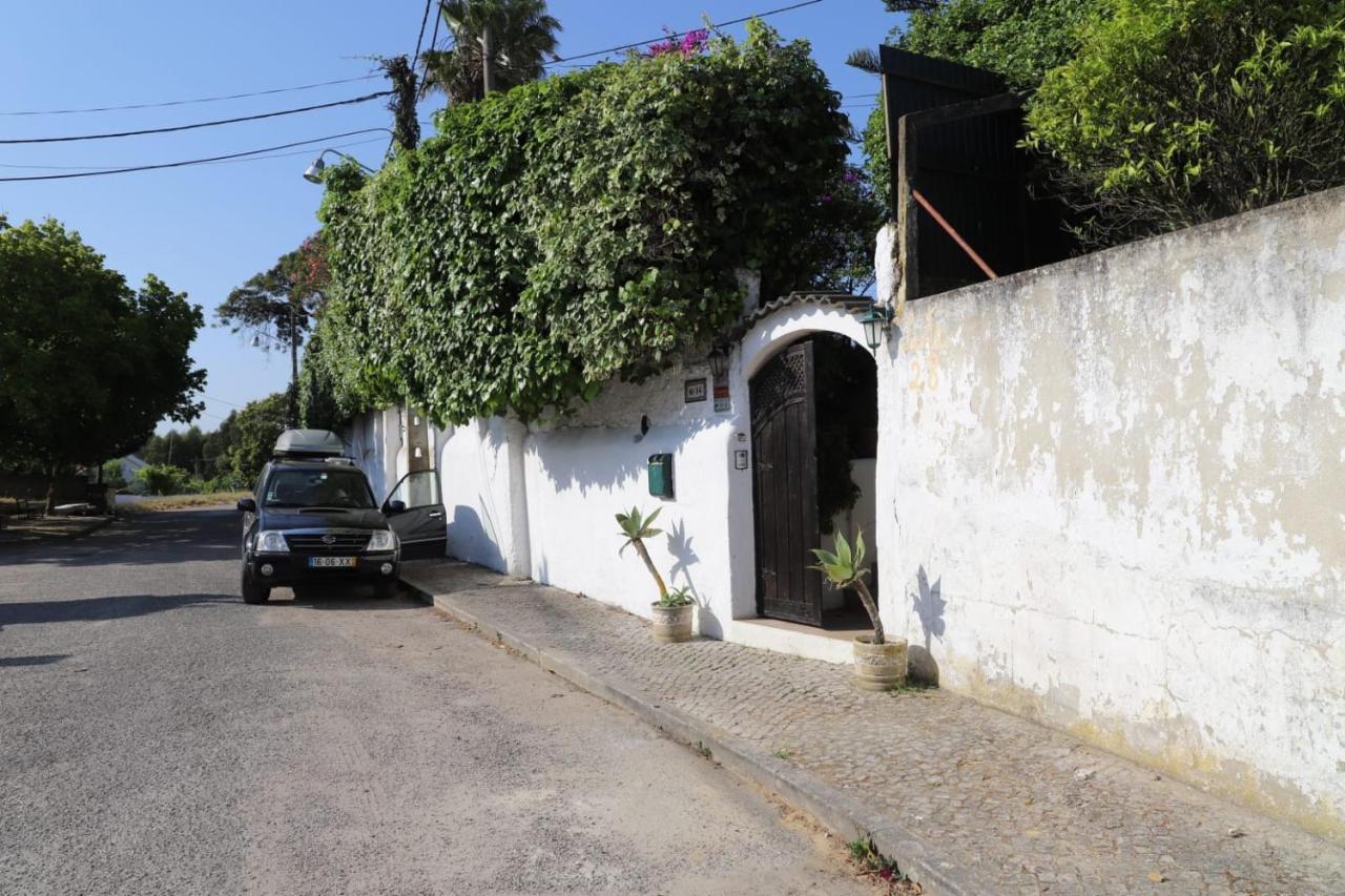Villa Casa Das Palmeiras Charneca  Exterior photo
